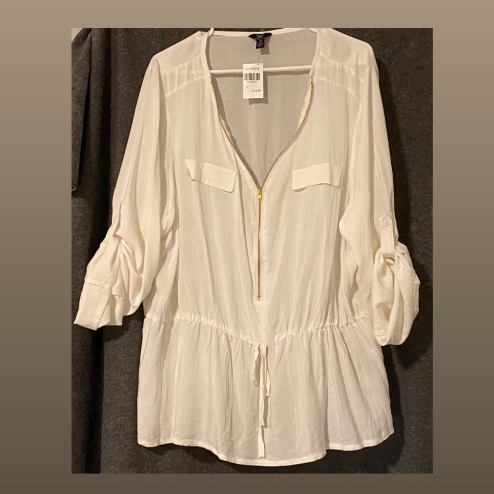 New With Tag White Top- Long/ Short sleeves Size-3XL